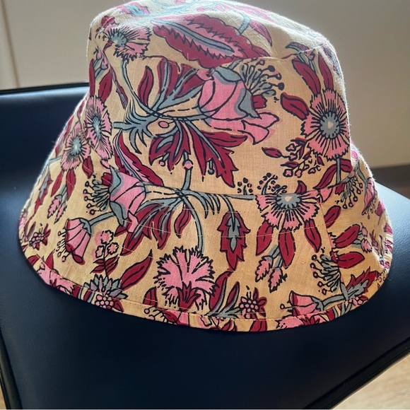 Hat Attack Accessories - Hat Attack Printed Floral Bucket Hat